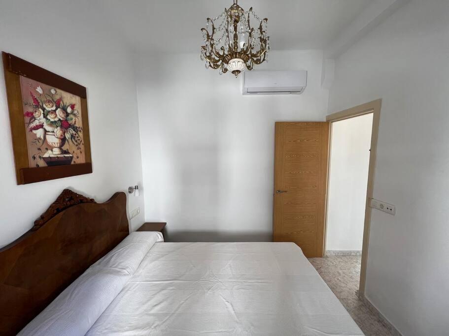 Apartamento Acogedor En Алосайна Экстерьер фото